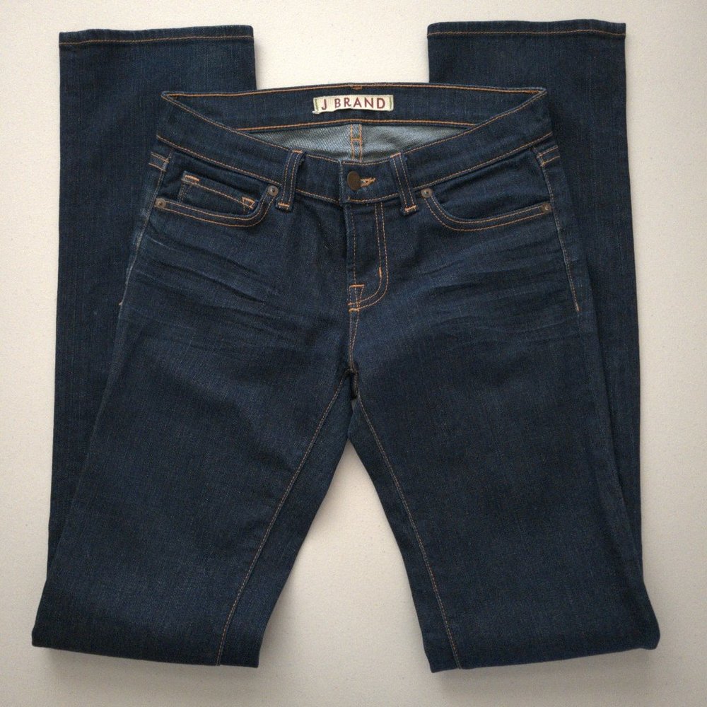 J Brand Low Rise Jean 1049 Cut